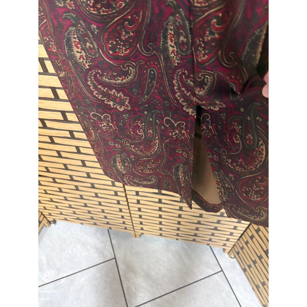 Studio C Burgundy Sueded Paisley Midi Skirt Size 14 - Picture 6 of 9
